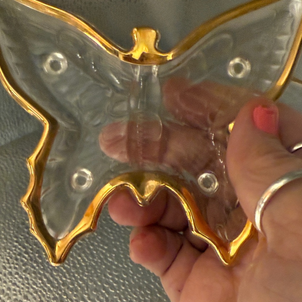 Vintage Jeanette Glass Butterfly shaped trinket dishes with gold painted trim - Picture 9 of 16